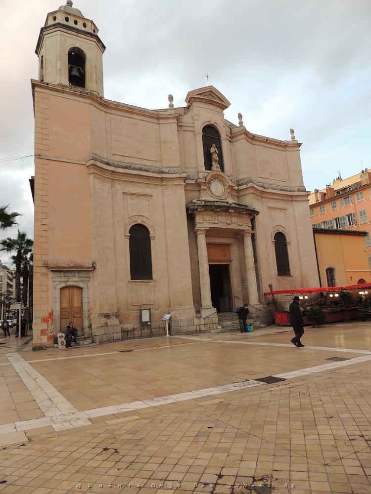 10 Toulon Eglise Saint Francois de Paule.JPG -           